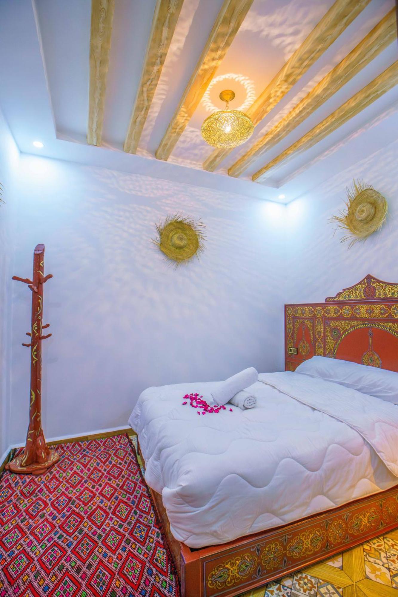 Hotel Dar Artisanat Chefchaouen Esterno foto